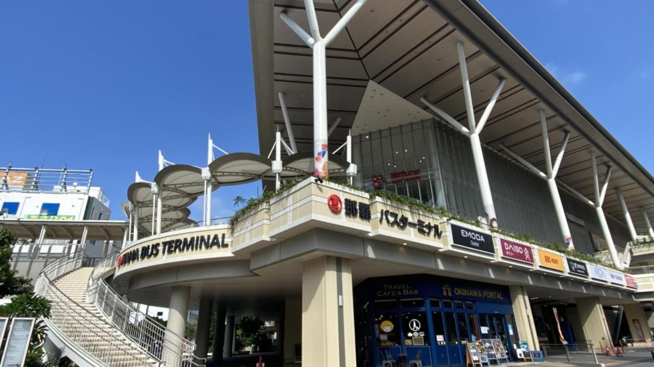 Toyoko Inn Okinawa Naha Asahibashi Ekimae מראה חיצוני תמונה