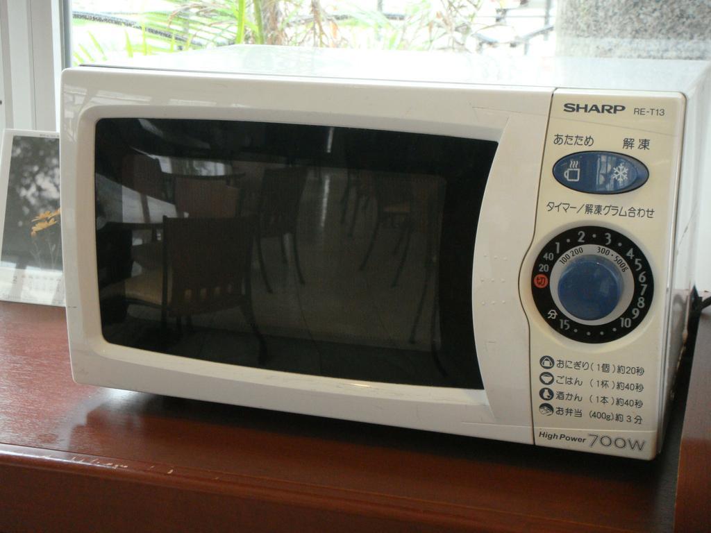 Toyoko Inn Okinawa Naha Asahibashi Ekimae מראה חיצוני תמונה